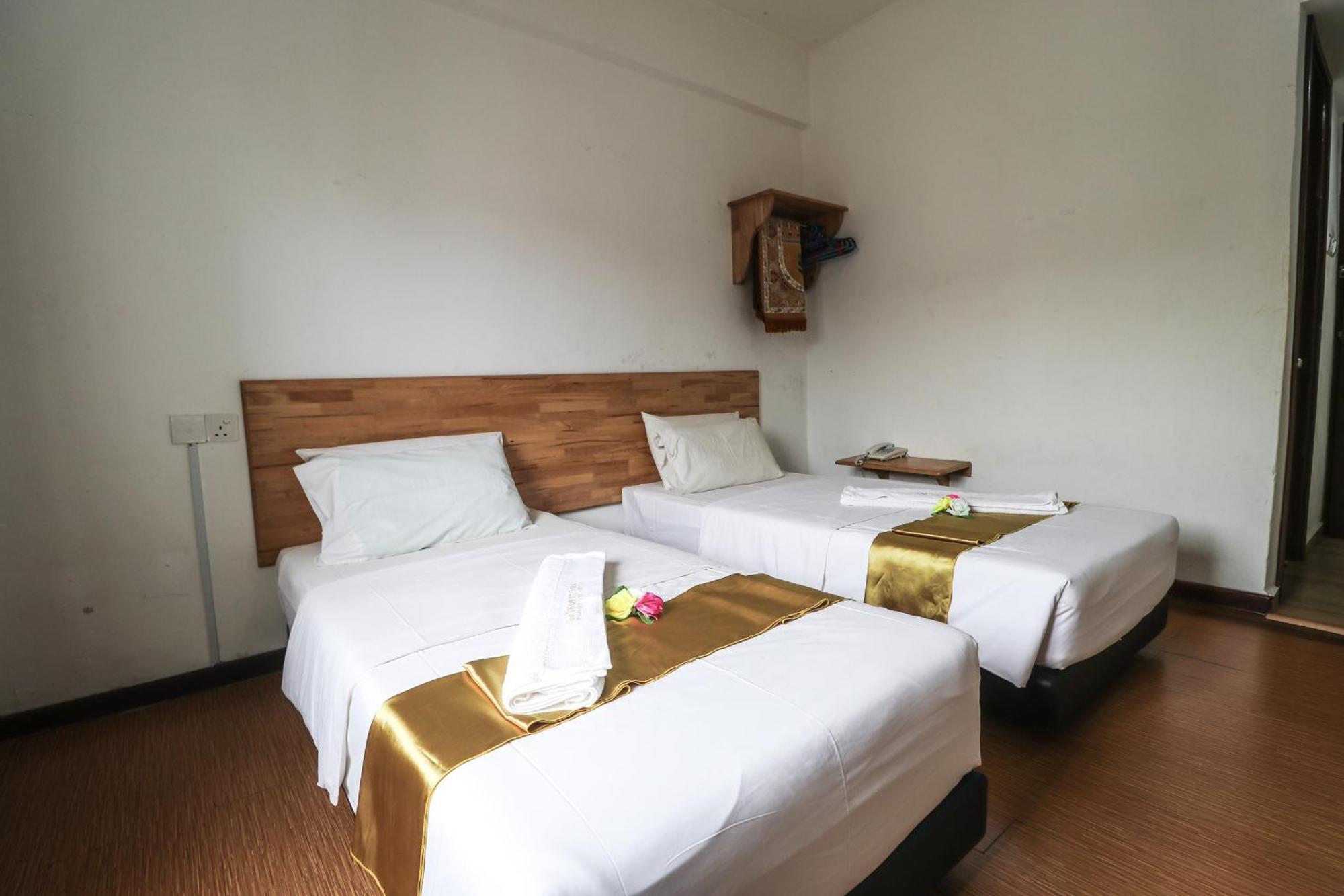 Am Transit Inn, Kuala Terengganu Esterno foto