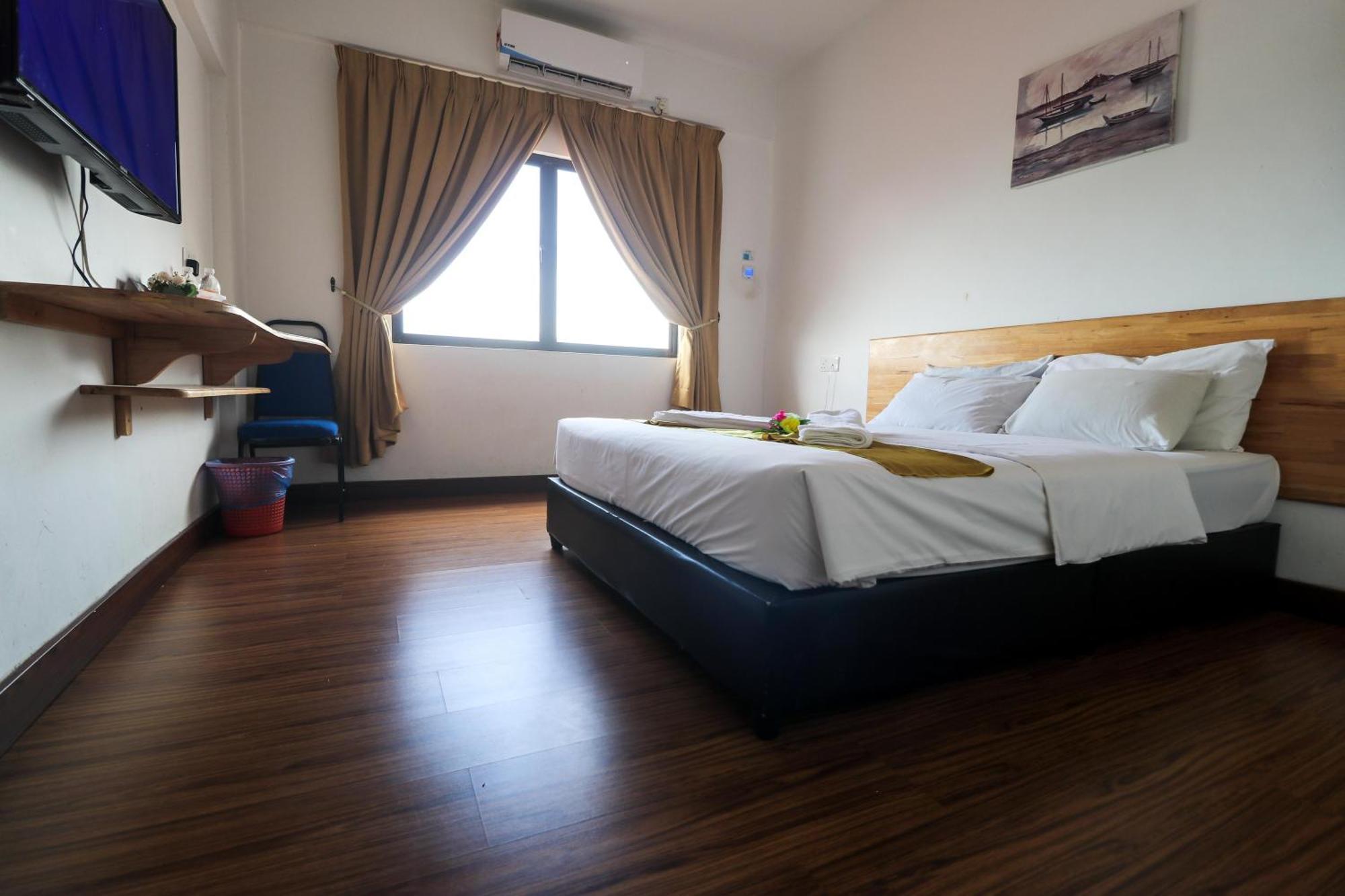 Am Transit Inn, Kuala Terengganu Esterno foto