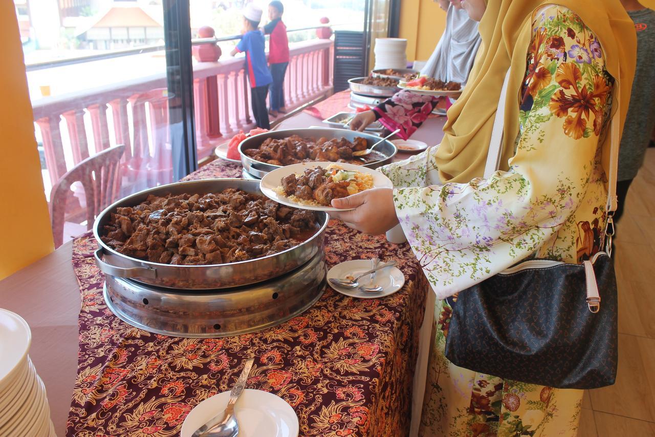 Am Transit Inn, Kuala Terengganu Esterno foto